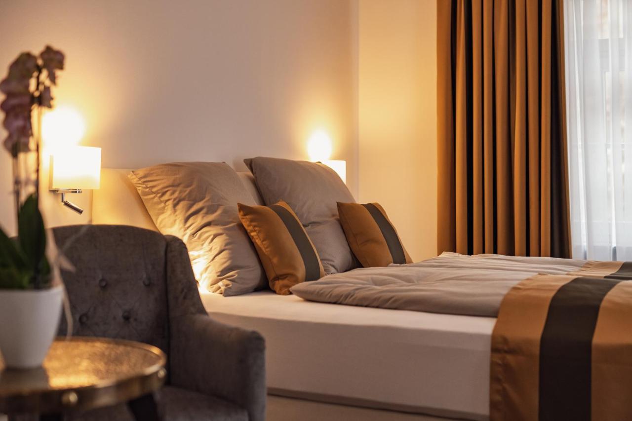Haus Maximilian Hotel แอร์ฟวร์ท ภายนอก รูปภาพ